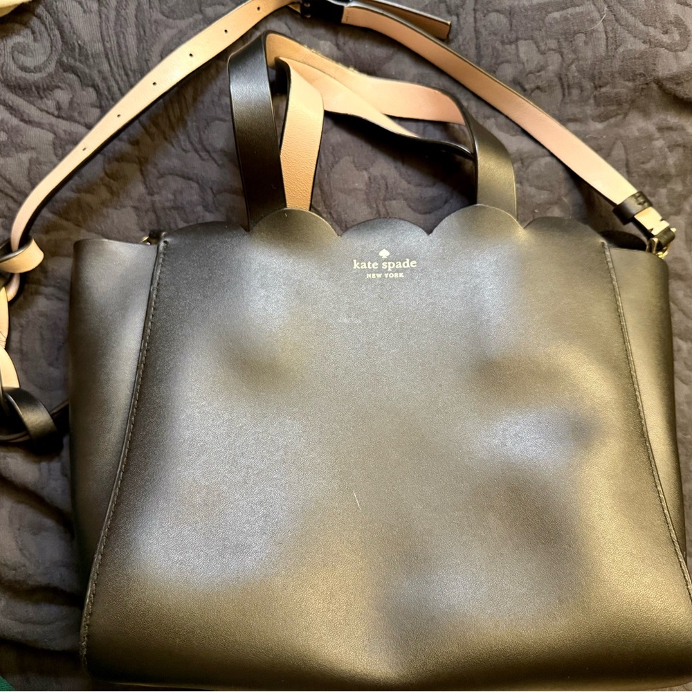 Kate Spade Black and Tan Scalloped Tote